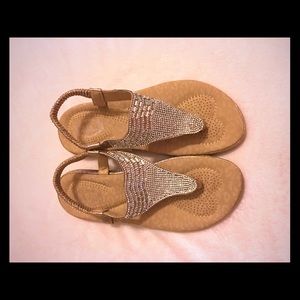 New beautiful embellished gold sandal